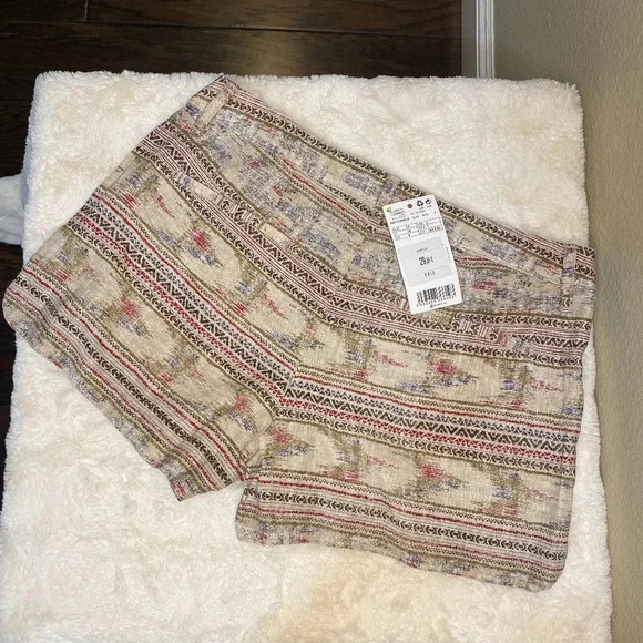 NWT MANGO Tribal Print Linen Like Shorts - Size 2 - Picture 5 of 8